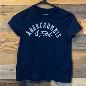 Abercrombie & Fitch Tee